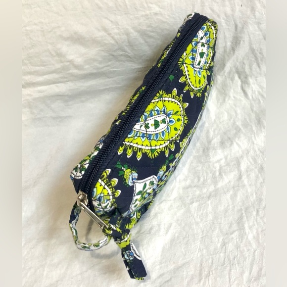 PAISLEY quilted Cosmetic/Toiletry Bag Navy blue/lime green size 7x5 NWOT - Picture 5 of 7